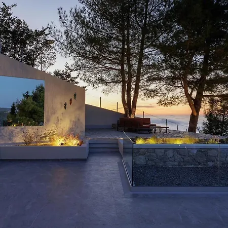 Yahli Lefkada Villa *